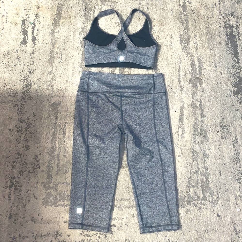 VSX workout set! NWOT - Picture 2 of 2